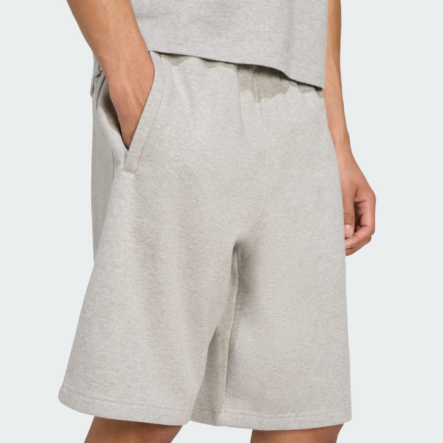 Trefoil Essentials Shorts | Wellstow | adidas | Men |
