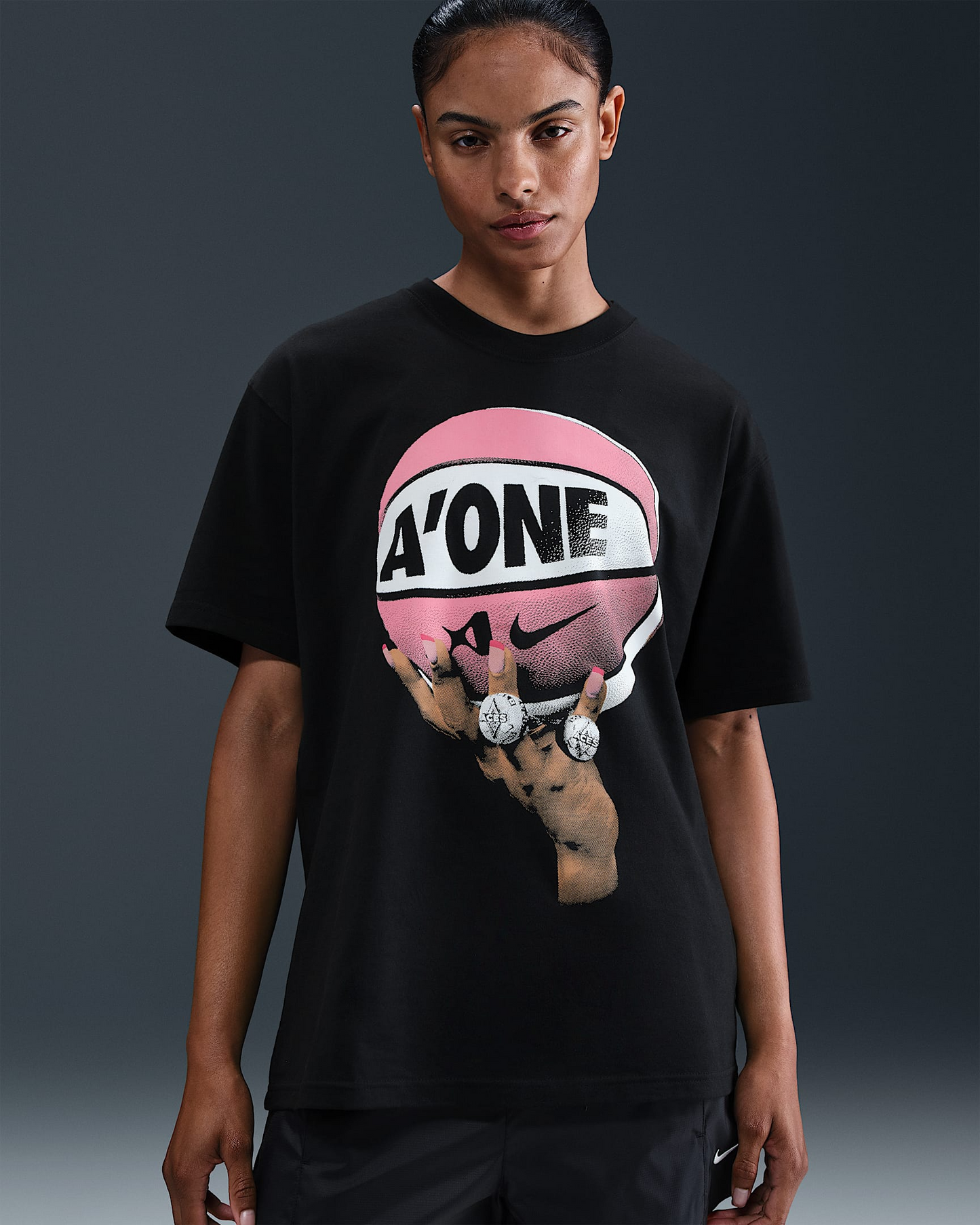Nike T-Shirt Men's & Women's / Black / Adults / WellStow/