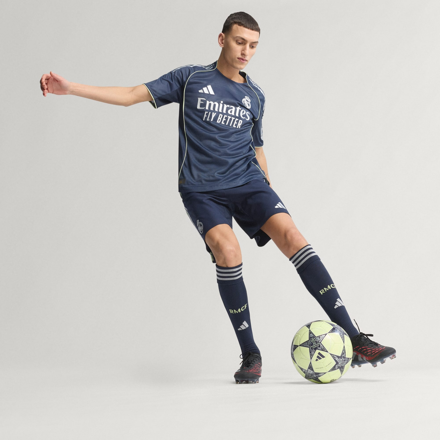 Real Madrid 25/26 Away Authentic Jersey | wellstow | Adidas |