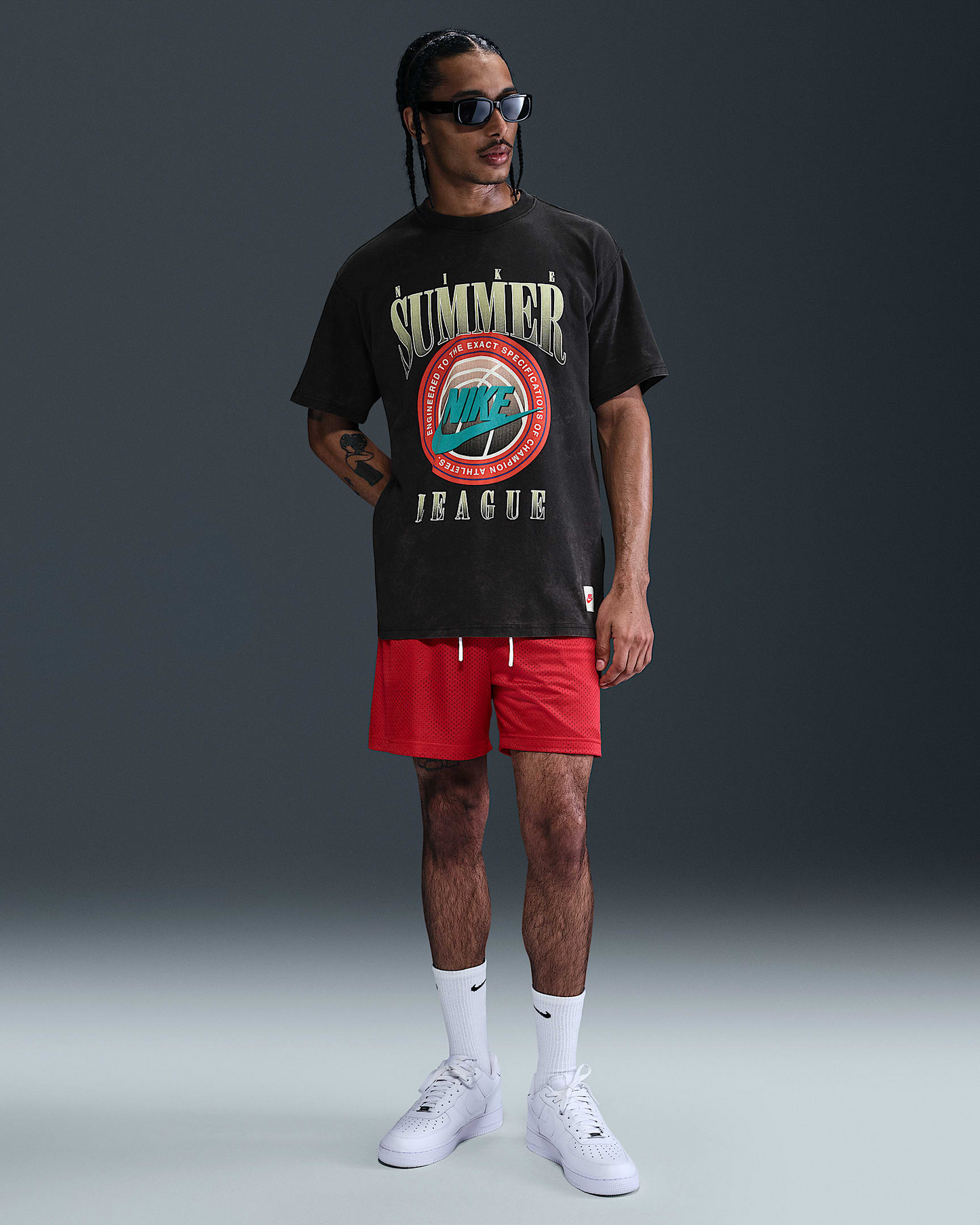WELLSTOW T-Shirts / Nike / Black / Men /