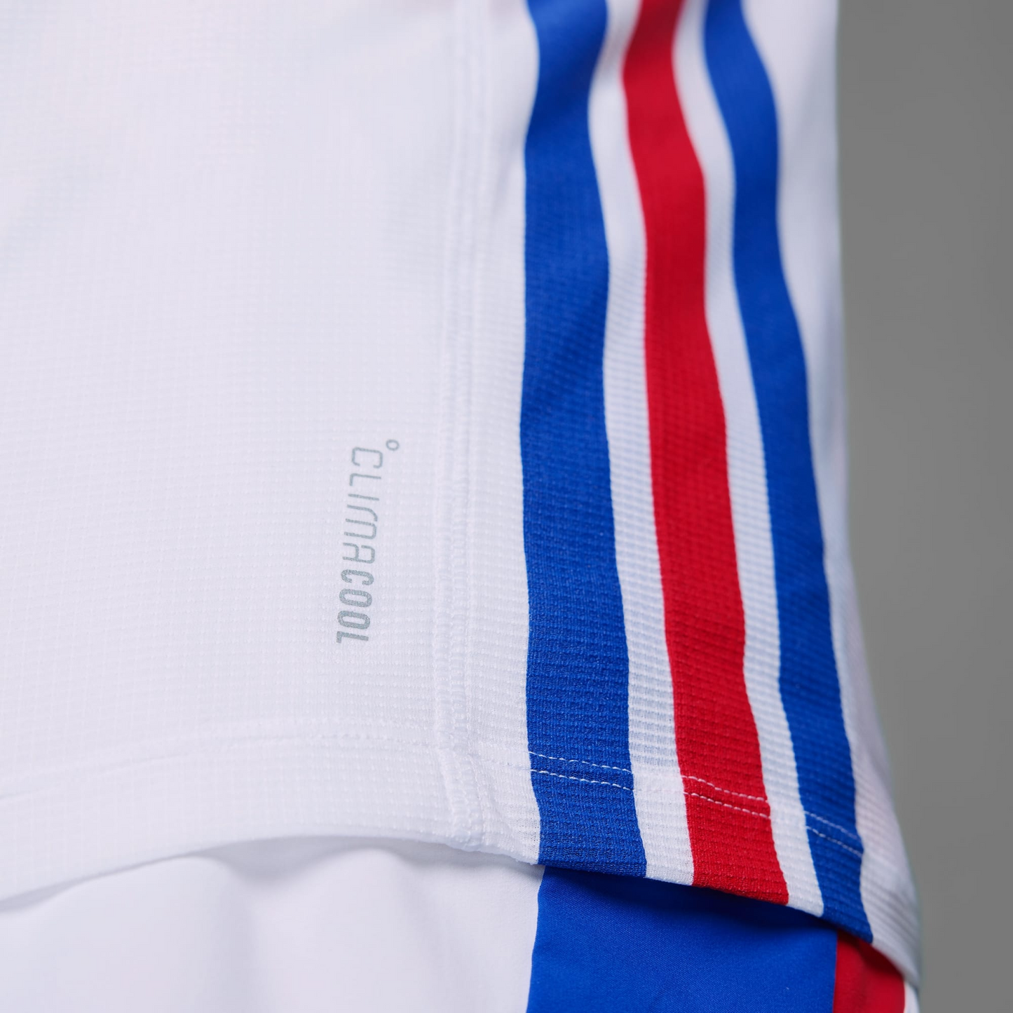 Adizero Retro Running Tee | wellstow | adidas  |