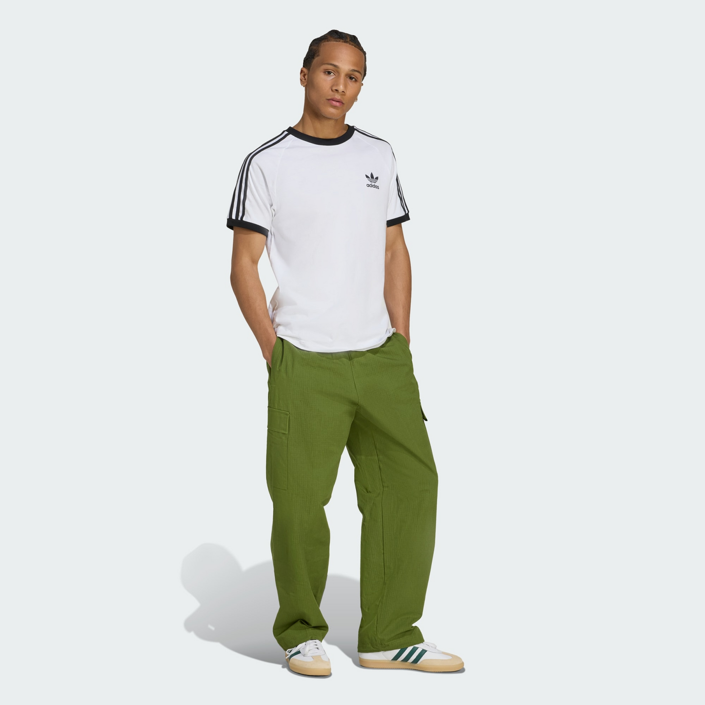 Trefoil Essentials Woven | MEN | WELLSTOW | ADIDAS |